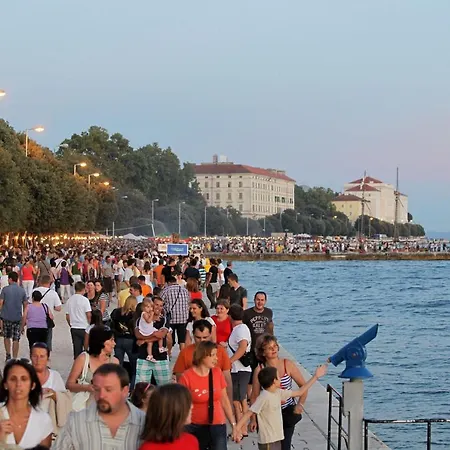 Rustica With Exclusive Use Of The Pool-ground Floor