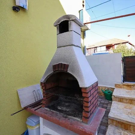 Apartman Apartment Rustica Zadar With Exclusive Use Of The Pool-Ground Floor