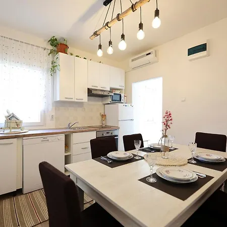 Apartment Apartment Rustica Zadar With Exclusive Use Of The Pool-Ground Floor