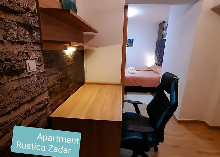 Rustica With Exclusive Use Of The Pool-ground Floor Ζαντάρ