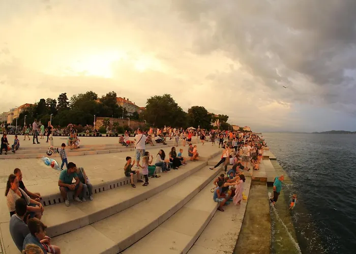 Rustica With Exclusive Use Of The Pool-ground Floor