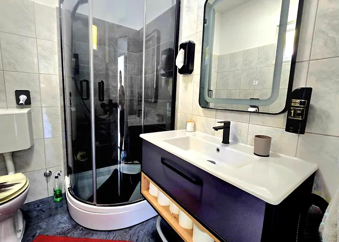 Rustica With Exclusive Use Of The Pool-ground Floor * Ζαντάρ